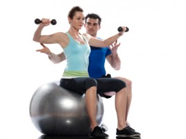 Pelham Gardens, Bronx Personal Trainer assisting training client